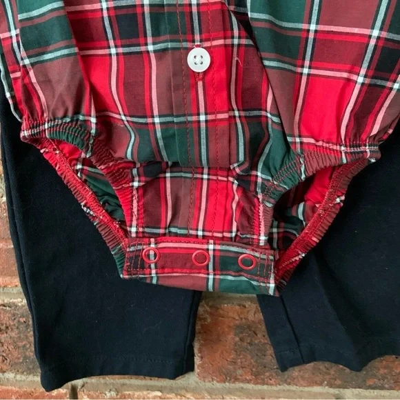 Carter’s Red & Green Plaid Bow tie Outfit Set - Picture 7 of 8